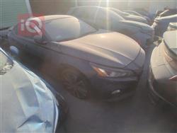 نيسان ألتيما